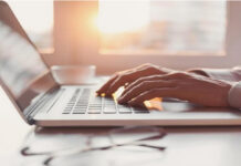 भूलकर भी इस तरह की गलतियां इंटरनेट पर न करें- वरना उठानी पड़ सकती हैं ये दिक्कतें