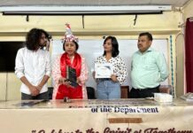 MDU की प्रो. सुमेधा को मिला इंडियन ग्लोरी अवार्ड: मां व दोस्त की तरह विद्यार्थियों के निजी जीवन में बनी मददगार App Install Banner