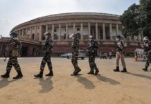 Parliament LIVE: संसद के मानसून सत्र का आज से आगाज, मणिपुर मुद्दे पर घिरी सरकार, हंगामे के आसार Parliament monsoon session live manipur violence congress attack pm modi delhi bill