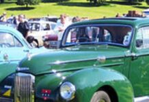 दिल्ली में स्क्रैप करने को उठाई विंटेज कार, क्या हैं इन गाड़ियों के लिए नियम? दिल्ली में स्क्रैप करने को उठाई विंटेज कार, क्या हैं इन गाड़ियों के लिए नियम?