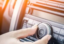 म्यूजिक सुनने के हैं शौकीन, बेहतरीन साउंट सिस्टम से लैस चाहिए कार? तो इन 8 गाड़ियों पर डालिए नजर म्यूजिक सुनने के हैं शौकीन, बेहतरीन साउंट सिस्टम से लैस चाहिए कार? तो इन 8 गाड़ियों पर डालिए नजर