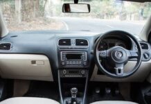 अंदर की खबर! वापस आ रही है ये हैचबैक, चट्टान सी मजबूती और 25 प्लस माइलेज अंदर की खबर! वापस आ रही है ये हैचबैक, चट्टान सी मजबूती और 25 प्लस माइलेज