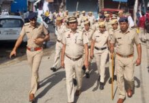 झज्जर में धारा 144 लागू: नूंह हिंसा के बाद प्रशासन अलर्ट; पुलिस ने निकाला फ्लैग मार्च, सोशल मीडिया पर खास नजर App Install Banner