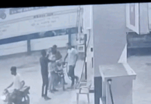 फतेहाबाद में लूट-पाट की 2 वारदात: किसान से लिफ्ट लेकर 22 हजार रुपए छीने; पेट्रोल पंप के सेल्समैन से भी लूट App Install Banner