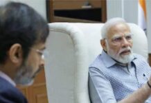 EV Industry के लिए खास नीति पर विचार कर रही सरकार: PM Modi EV Industry के लिए खास नीति पर विचार कर रही सरकार: PM Modi