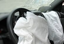 जान बचाने की जगह मौत का सबब न बन जाएं कार के Airbag, कर न देना ऐसी गलती, भुगतने पड़ सकते हैं गंभीर परिणाम जान बचाने की जगह मौत का सबब न बन जाएं कार के Airbag, कर न देना ऐसी गलती, भुगतने पड़ सकते हैं गंभीर परिणाम