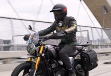 मार्केट में लॉन्च हुई 400cc की धांसू बाइक, डुअल चैनल ABS से है लैस, देखते ही Bullet खरीदने का प्लान कर देंगे कैंसिल मार्केट में लॉन्च हुई 400cc की धांसू बाइक, डुअल चैनल ABS से है लैस, देखते ही Bullet खरीदने का प्लान कर देंगे कैंसिल